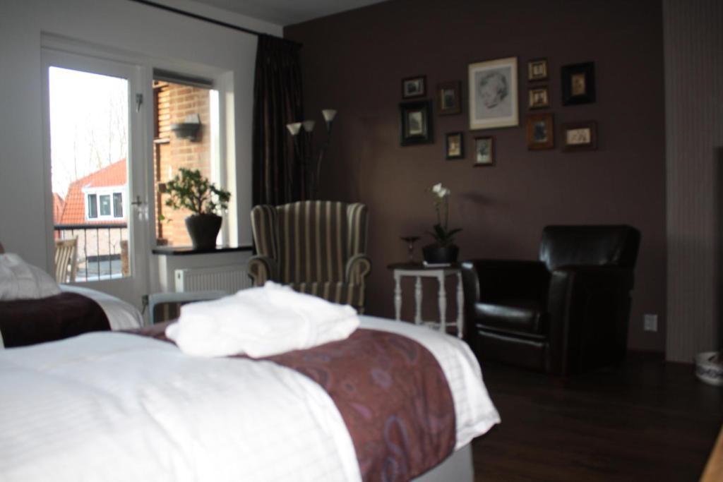 Bed and Breakfast Bed & Breakfast Onder De Dekens Хардервейк Номер фото